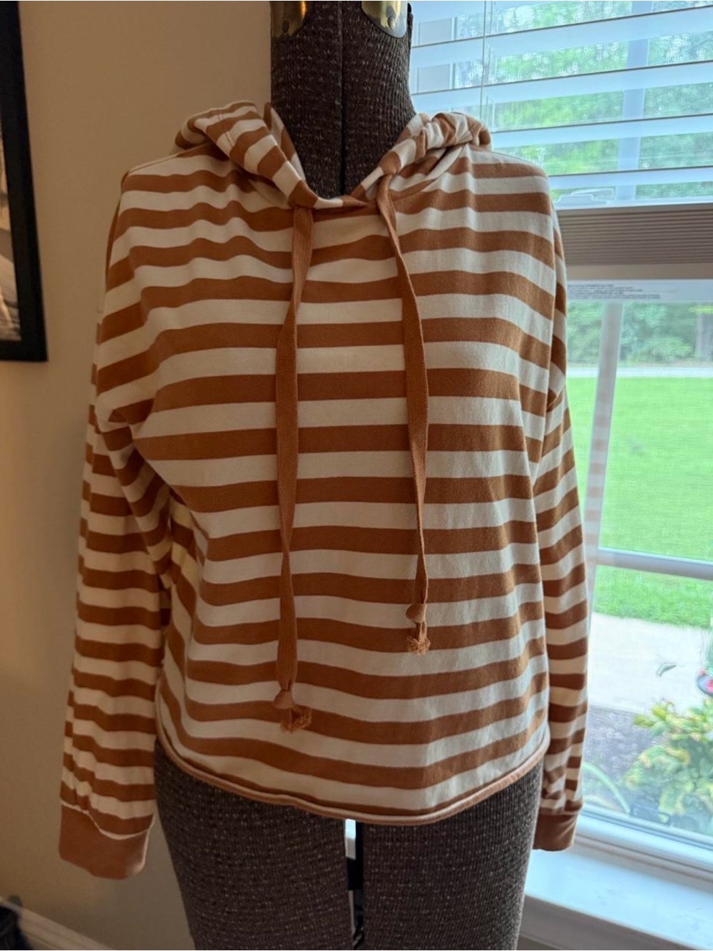 Forever 21 Striped Hooded Pullover - Cream & Tan